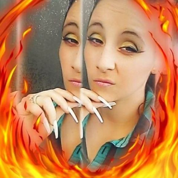 Meet your Posher, Roxanne - Picture 1 of 1